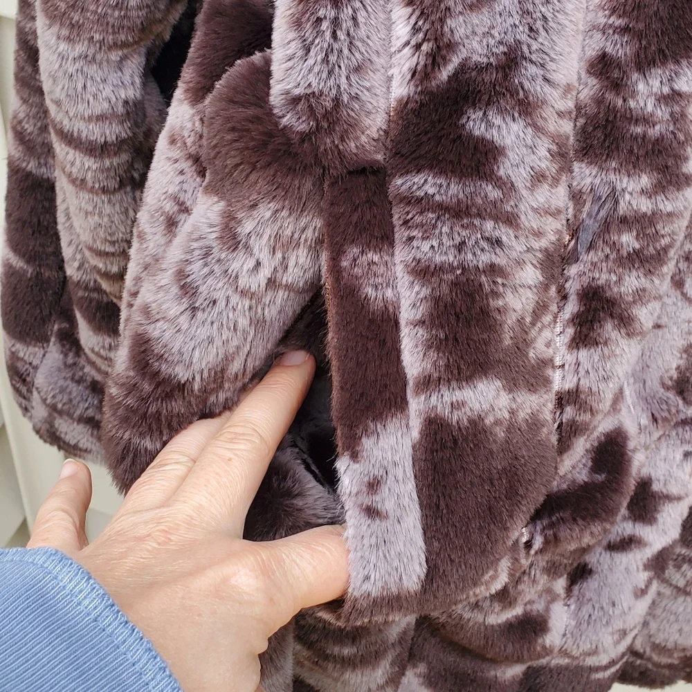 Johnny Was Cropped Faux Fur Jacket Size M